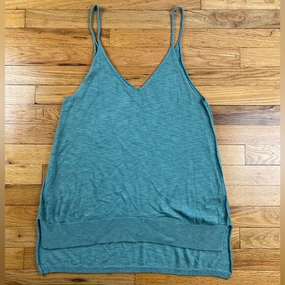 Free People Sage Green/Blue Relaxed Knitted Tank Size Small - Picture 2 of 8